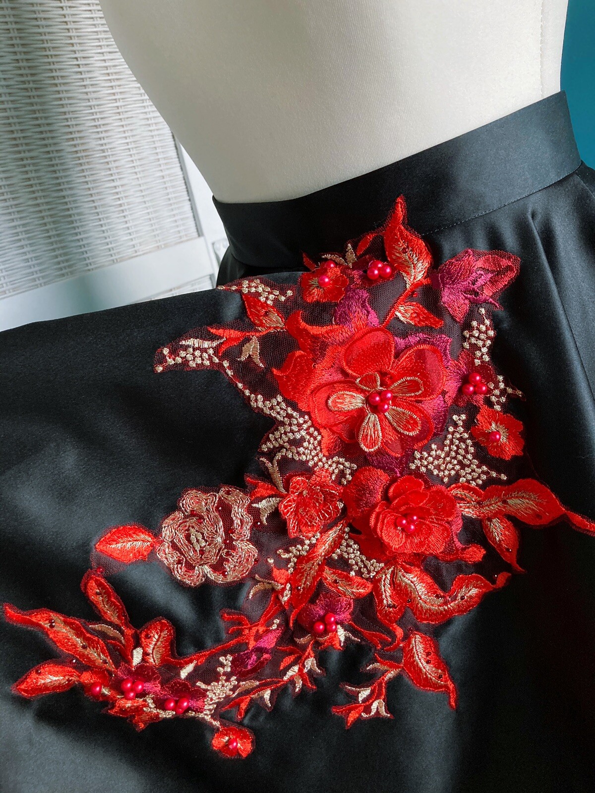 Double Circle Christmas New Years Skirt Black/Red Flower Tulle 50’s Style Satin image 7