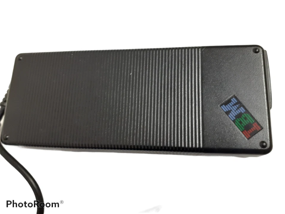 Adaptador de CA original genuino IBM Lenevo Thinkpad 02K6749 para computadora portátil excelente. Foto 3 de 4