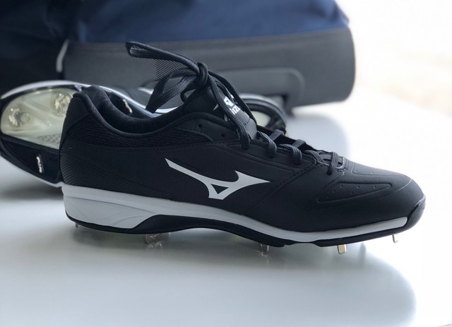 mizuno dominant ic