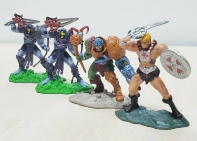 Lot of 4 Masters of the Universe He-Man & Skeletor PVC Figure Mattel 2001
