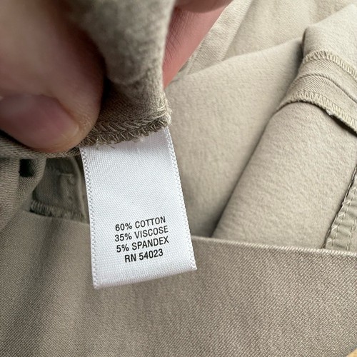 Falda lápiz Banana Republic talla 6 beige excelente estado usado. Boss Classy - Imagen 8 de 9