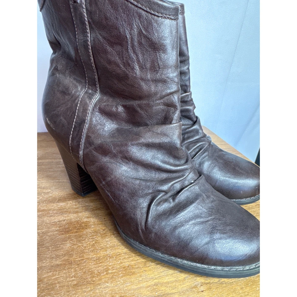 Botines de cuero marrón para mujer talla 9 estilo occidental suelas de goma zapatos Clarks’s Foto 4 de 4