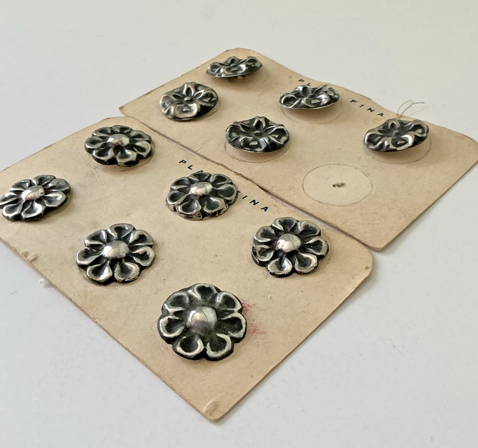 Set of 11 Vintage Mexican Taxco Plata Fina Sterling Silver Buttons  Repoussé 1" - Image 2 of 4