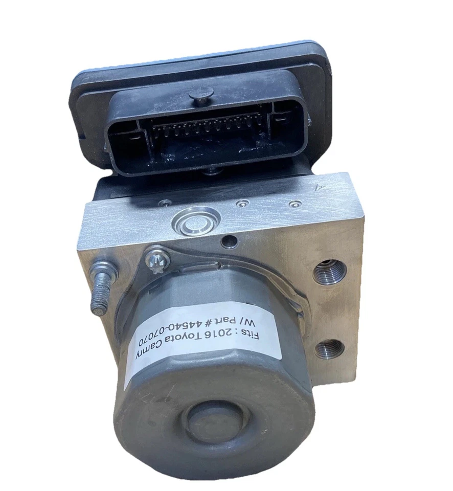 Bomba de freno ABS 2016 restaurada Toyota Camry | 44540-07070 Foto 4 de 4