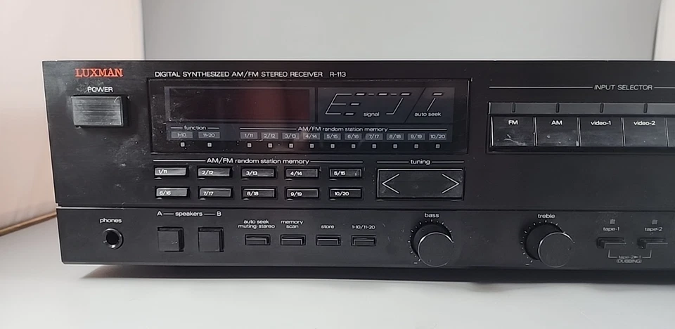 Luxman Digital Synthesizer AM/FM Stereo Receiver R-113 - Phono Jack - Tested - Image 2 of 4