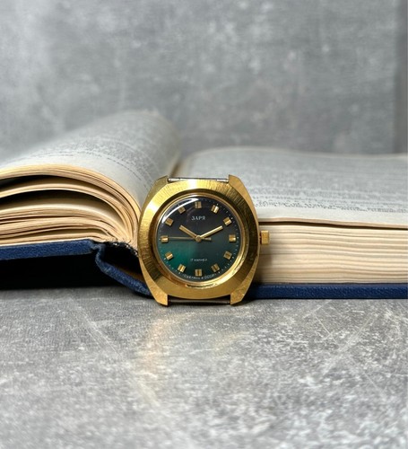 Reloj de pulsera soviético Big ZARIA 2009 17J chapado en oro vintage URSS -RARO- - Imagen 15 de 16