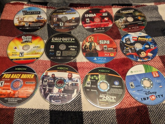 Mixed Lot of 60 video game and disc- Non-working- AS IS Broken Mixed Lot of 60 video game and disc- Non-working- AS IS Broken