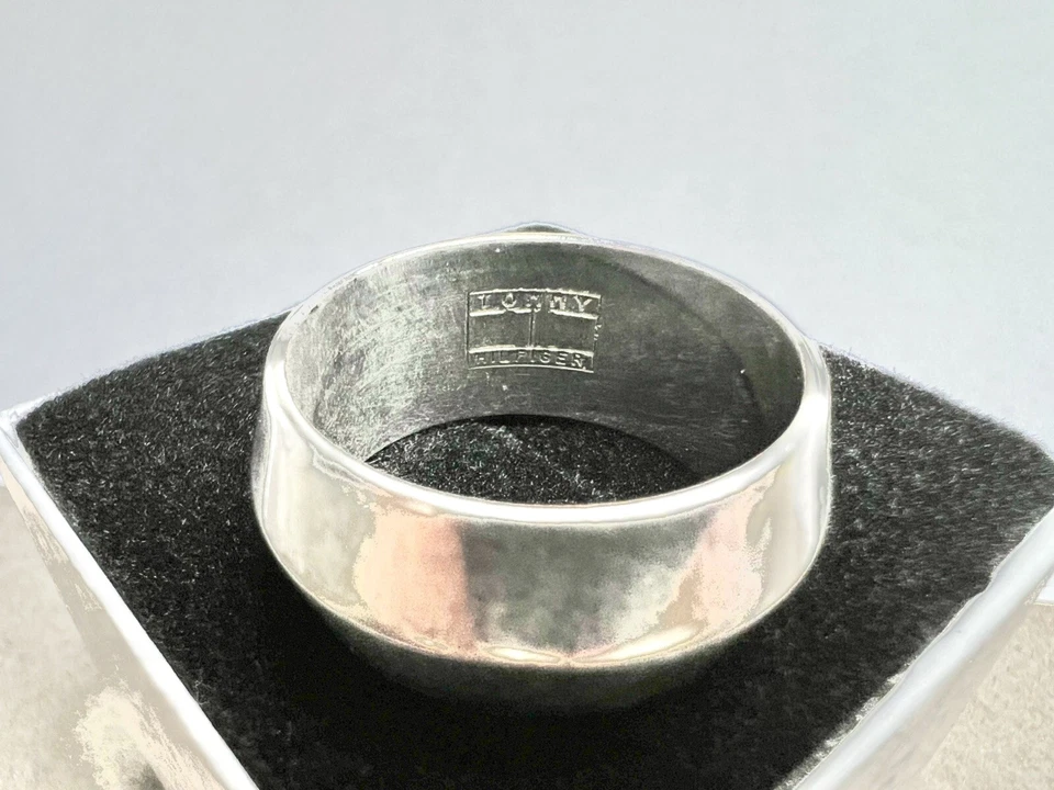 Anillo vintage Estate Tommy Hilfiger banda ancha de acero inoxidable talla 7,5 Foto 4 de 4