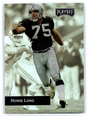 1993 Playoff Howie Long #45 card