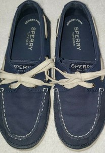 boys canvas boat shoes