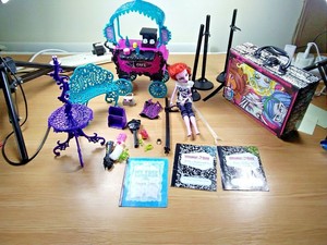 monster high items