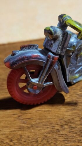 Vintage ACME Hard Plastic Harley Davidson Police Motorcycle 4" Long Red Wheels - Picture 4 of 8