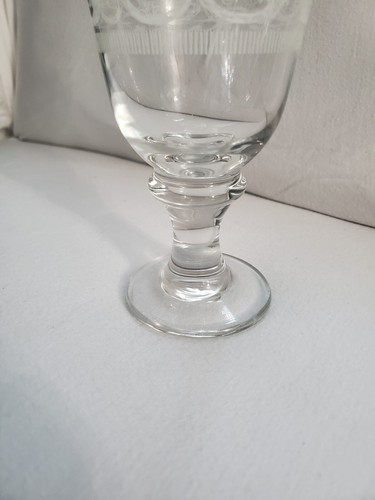 johnson brothers acanthus cream water goblet - Picture 2 of 5