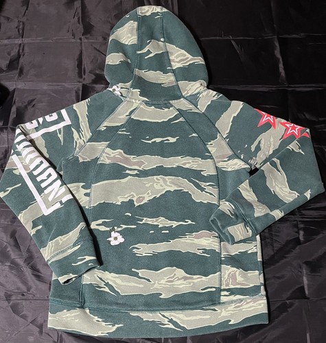 Air Jordan Camouflage Youth Pull Over Sweater Size 10-12 (M) Slightly Used - Picture 4 of 5
