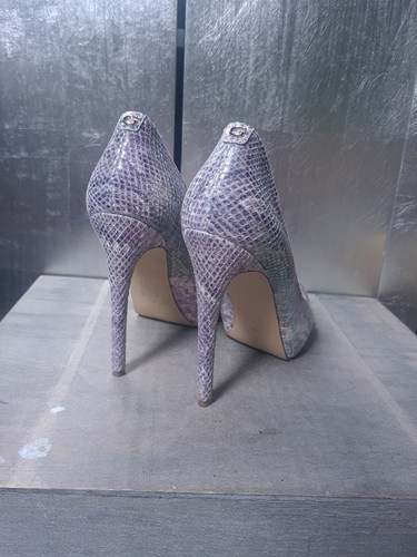 Zapatos de salón GUESS Peeptoes como nuevos talla 39 gris lila tacón alto plataforma 1757 - Imagen 11 de 14