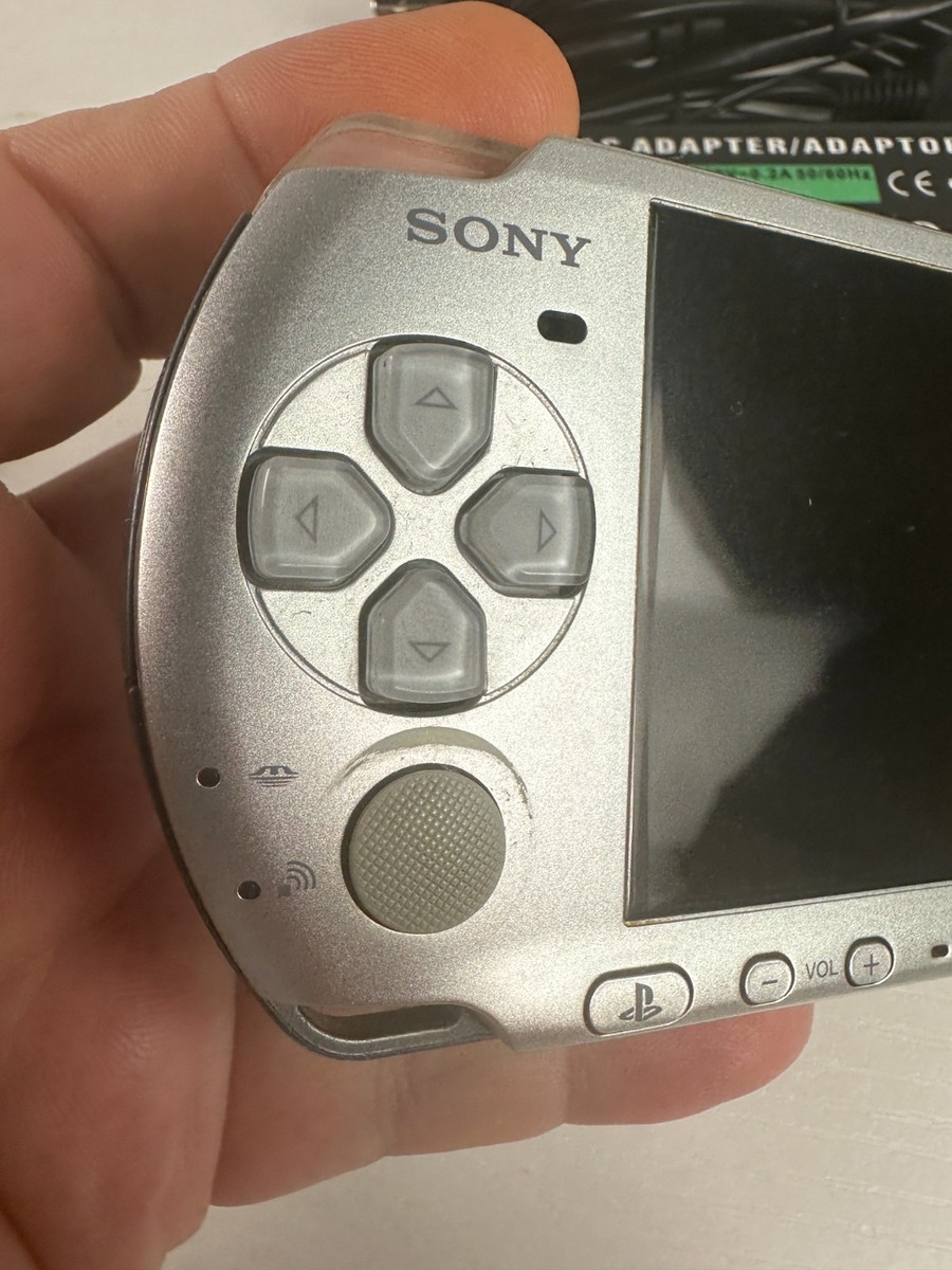 Sony PSP 3000 Ratchet & Clank Limited Edition Bundle Mystic