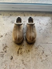 UGG Tazz slippers women size 6 color mustard seed