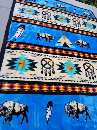 Southwestern Reversible Plush Throw Blanket Native Aztec Print Blue Black - Picture 7 of 14