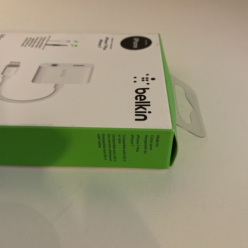 Belkin 3.5 mm Audio Charge Rockstar Adapter for iPhone - Zdjęcie 3 z 3