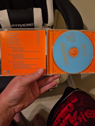 WEEZER • SIX HITS • 6 TRACK EP CD • TESTED WORKS GREAT • FAST FREE SHIPPING - Picture 3 of 3