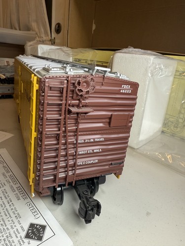 Aristo Craft ART-46223 G / Gauge 1 FGEX / Fruit Growers Express Reefer Car LN/OB - Picture 6 of 10