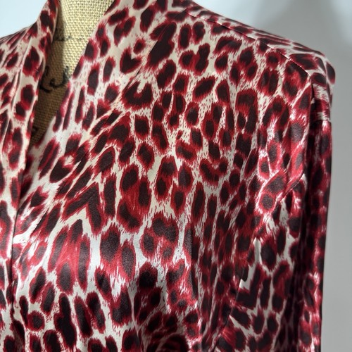 Bed of Roses Satin Red Animal Print Lightweight Kimono Robe Size L - 第 9/9 張圖片