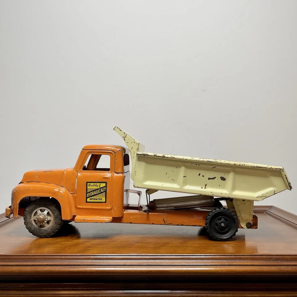 Vintage Buddy L Hydraulically Operated Dump Truck 1950s - 60s Pressed Steel Toy - Image 2 of 4