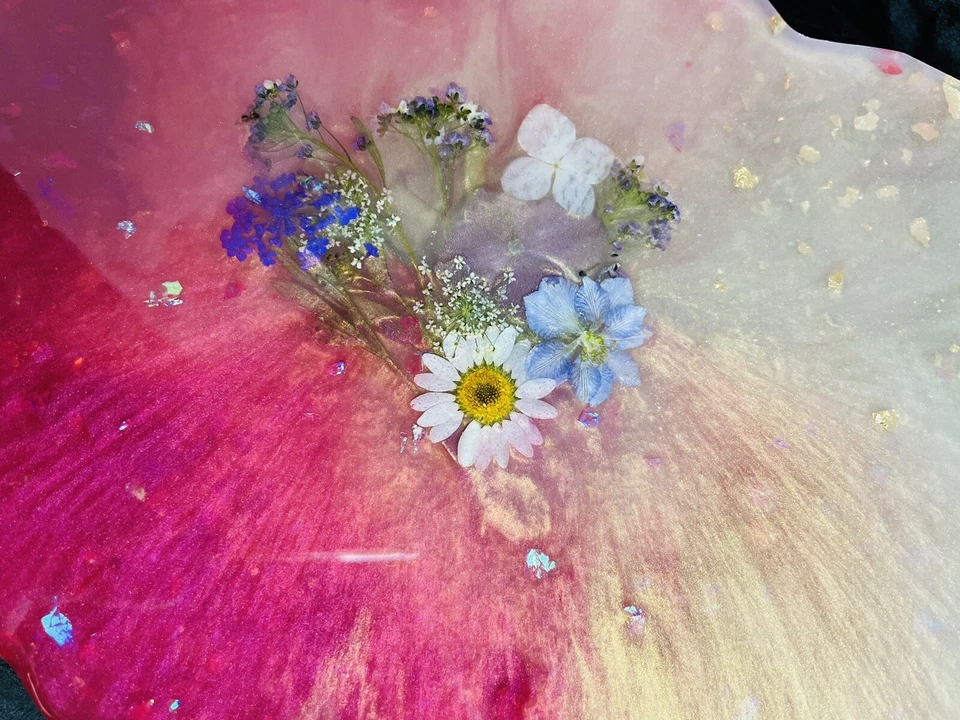 Resin Serving Tray With Handles - Image 3 of 4