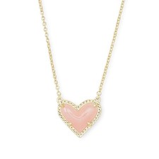 Gold Heart Pendant Necklace for Women Simple Cute Necklaces for Teen Girls Daint