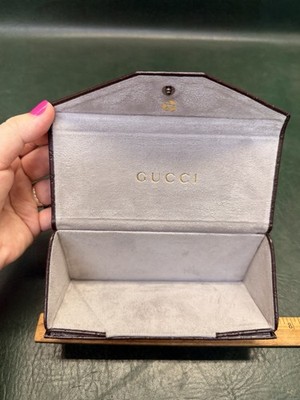 Genuine Gucci Eyeglasses Sunglasses Case Folding Triangle  display picture 3