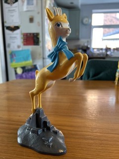Vintage 1960s "Leaping Rock Babycham" Bar Brewerania Advertising Figurine.