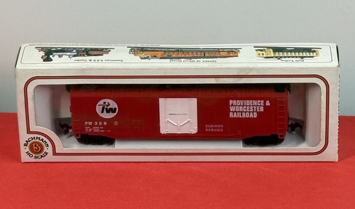 Coche caja puerta enchufable Bachmann #19604 escala HO Providence & Worcester PW #256 NUEVO | Condition: New