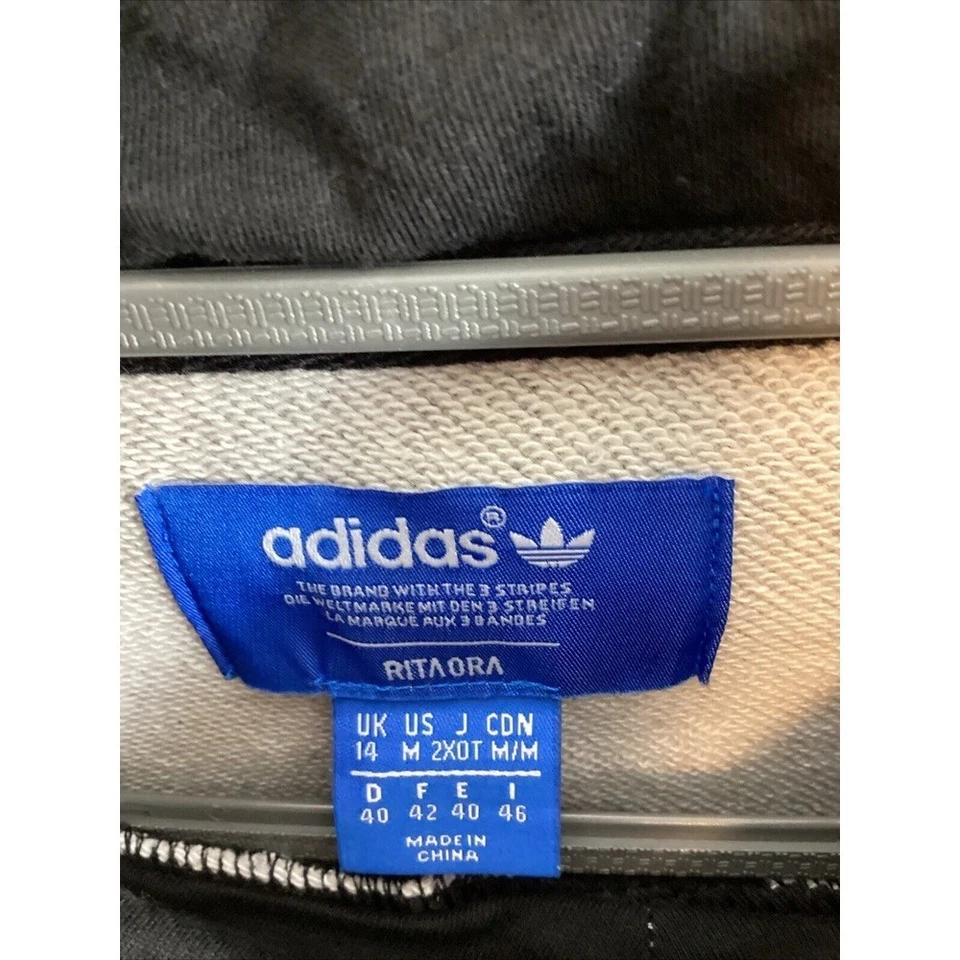 Conjunto combinando com capuz e leggings Adidas Rita Ora banido do normal - Imagem 2 de 4