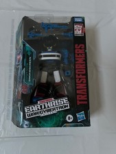Transformers Earthrise War for Cybertron Trilogy Autobot Smokescreen