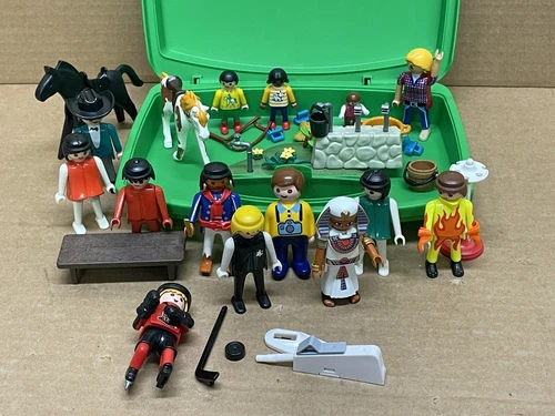 Vtg Playmobil Lot of Figures People Cowboy Horses Farm Hockey w/ Geobra Case ⭐️