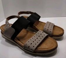 Eurosoft by Sofft Beige Black Sandals Size 8.5 Cork Heel
