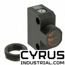 Omron E3Z-FRP21 Retroreflective Optical Sensor 157.480" (4m) PNP - Open Collecto