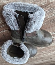 OshKosh B'gosh Empress Boots Size 7M Toddler Faux Fur zipper Osh Kosh winter