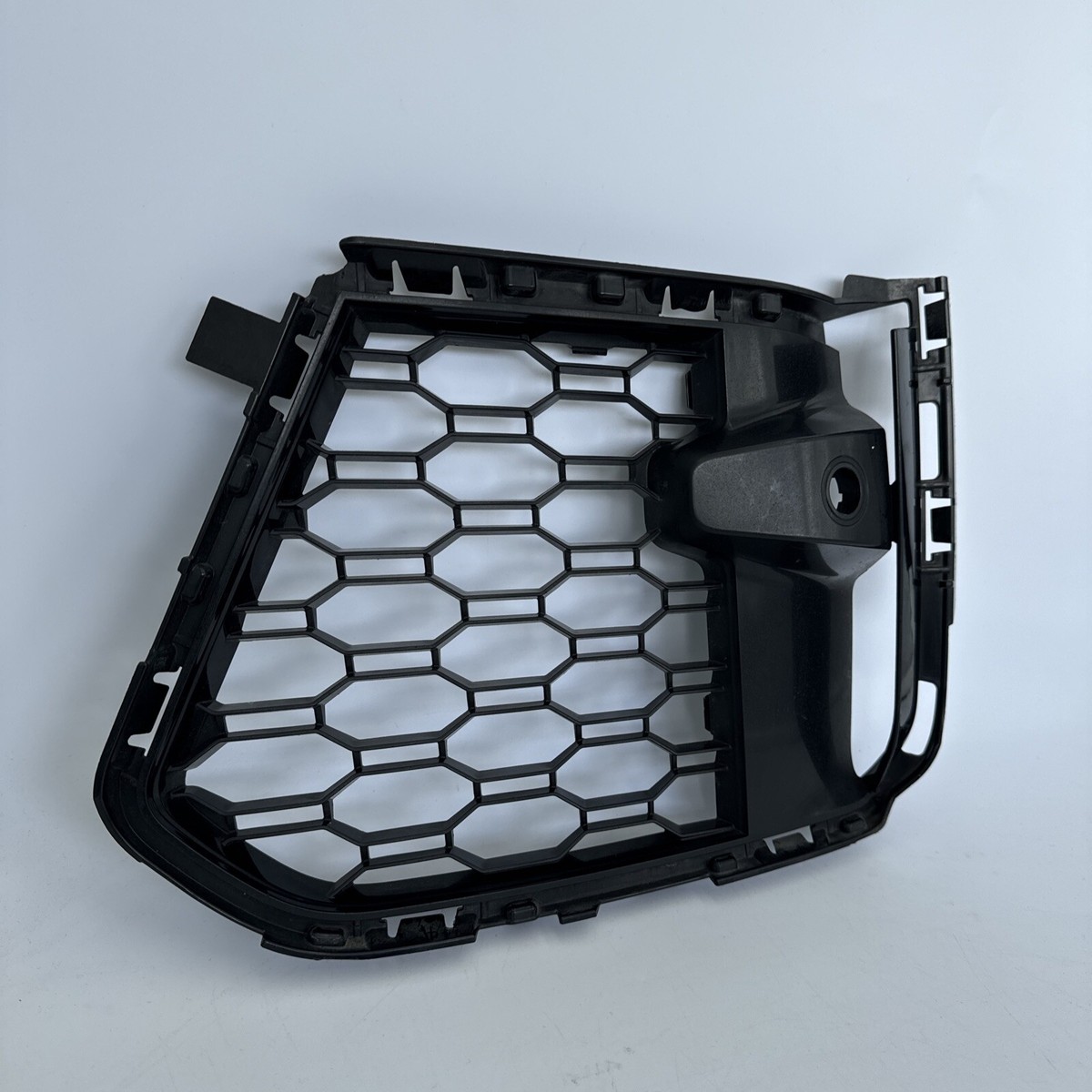 Fits BMW X6 G06 M FRONT LEFT BUMPER GRILLE 51118069945 ORIGINAL 