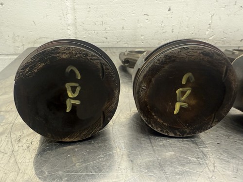 Vw Audi 2.0TFSI CDL Genuine Piston And Connecting Rod Set 06DF X4 - Picture 5 of 14