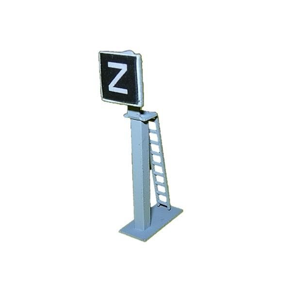 Signalisation Z S-PZ-01 pour animer vos décors de gares et réseaux miniatures