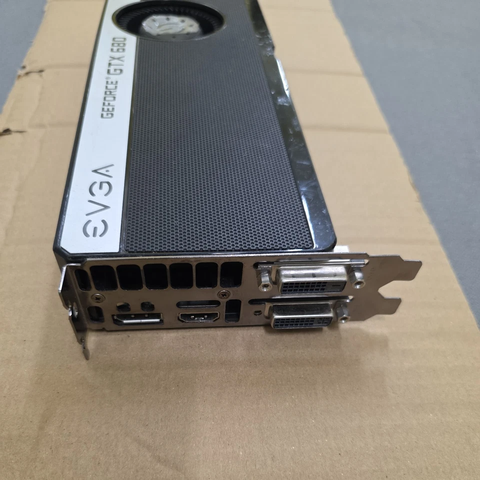 EVGA Nvidia GeForce GTX 680 Classified 4GB GDDR5 - Image 2 of 4