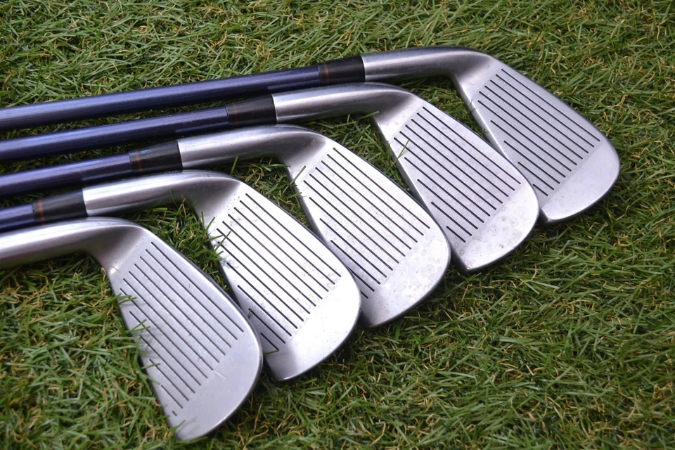 Honma LB-606 Iron Set 3-11 Sw 10pc RH Graphite Flex R-1 Golf Club Men Regular - Image 4 of 4