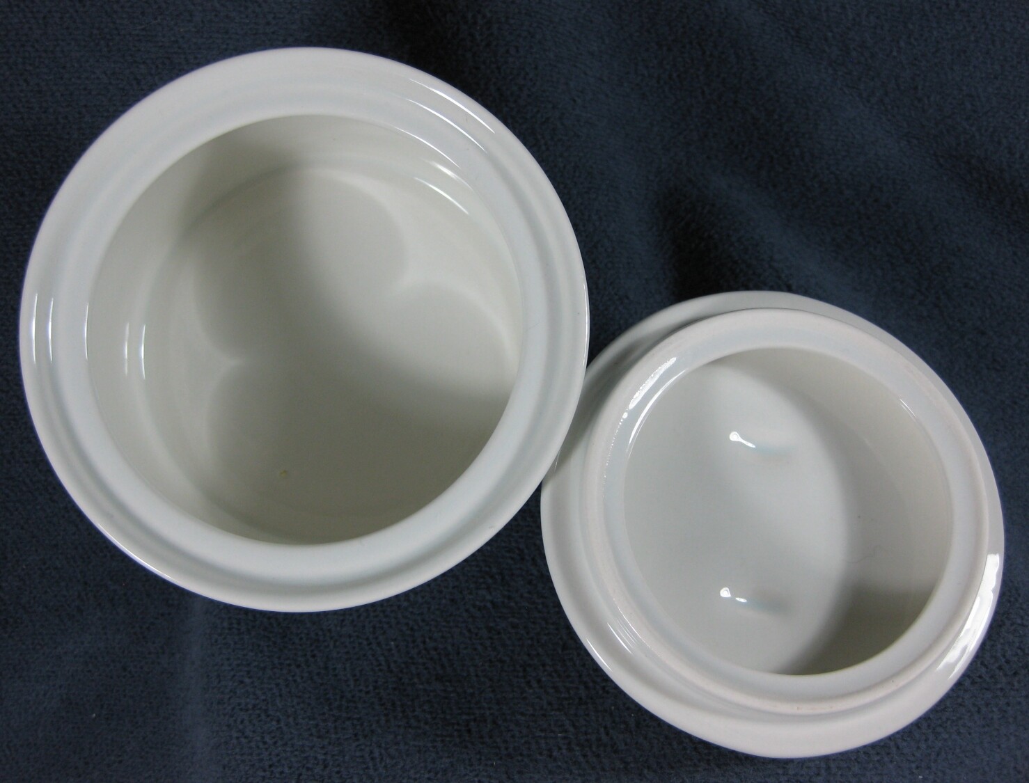 Mikasa Omni Blue FK904 Sugar Bowl with Lid Galleria Blue Gray Stripes