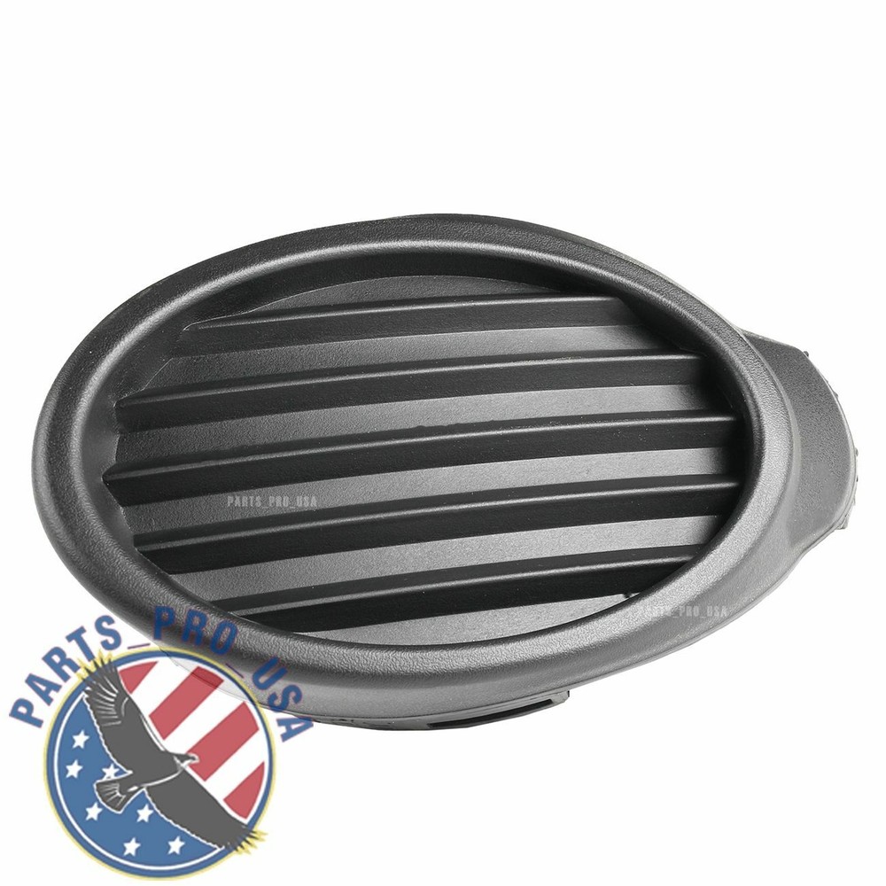2012-2014 Ford Focus Right Front Bumper Fog Light Cover CP9Z17B814B