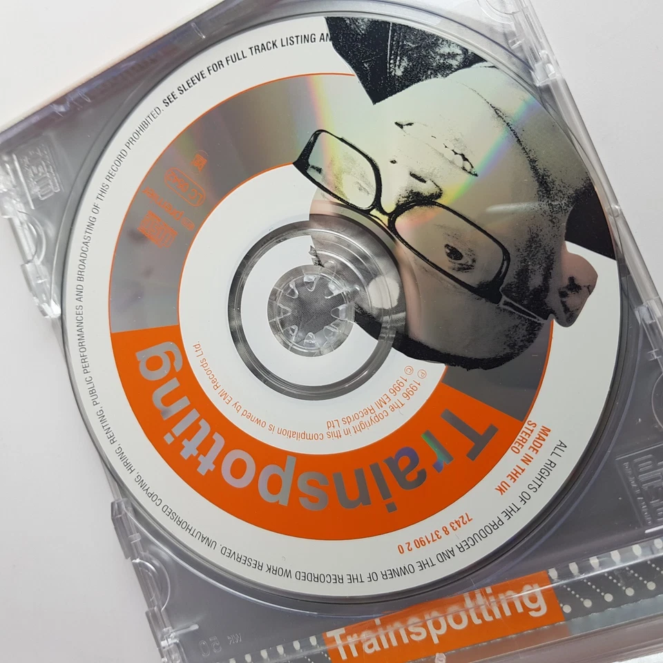 CD Trainspotting Sountrack Damon Albarn Bedrock Blur Elastica Brian Eno Lou Reed Foto 3 de 4
