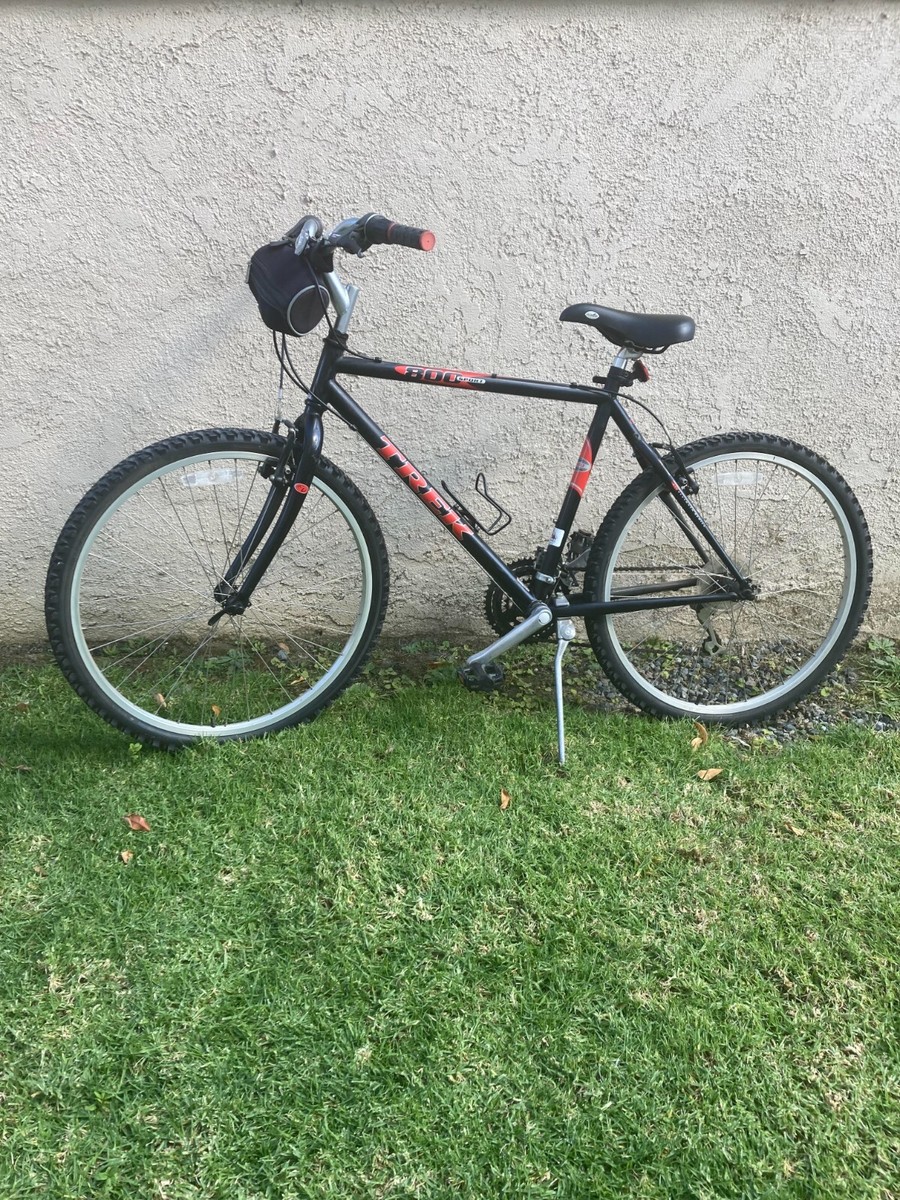 Trek 800 Mountain Bike - Black, Red, and Silver | eBay