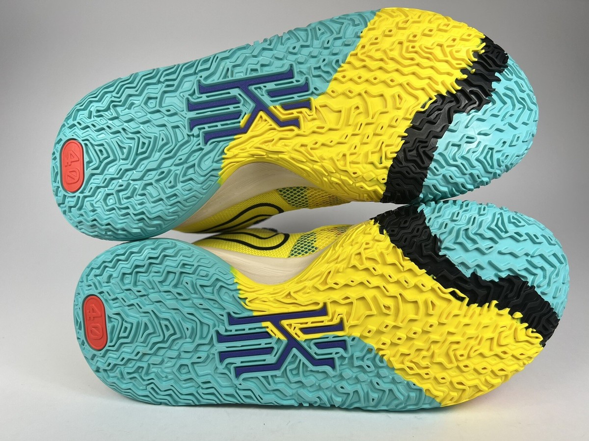 t*0様 Nike Kyrie 7 \"Yellow Strike\" ナイキ カイ RARE NIKE Kyrie 7 '1 World People' Yellow Strike Black Mens Size