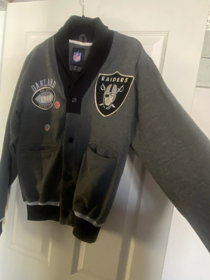 Oakland Raiders 男式纽扣开衫夹克,尺寸 S — 第 4/4 张图片