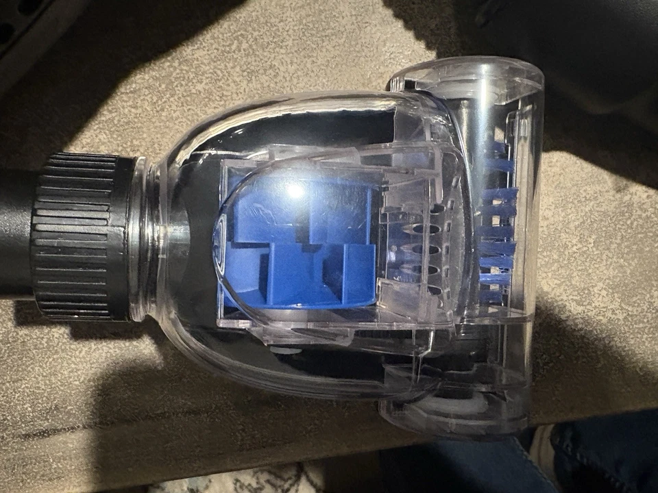 Canister Vacuum Cleaner, 32Kpa 1600W Cyclon Power Bagless Canister Vacuum Cle... - Image 3 of 4